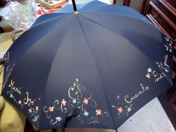 Paraguas pintado