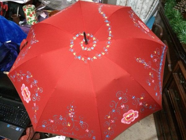 Paraguas de pintora